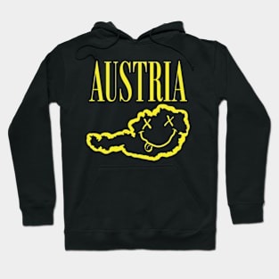 Vibrant Austria: Unleash Your 90s Grunge Spirit! Smiling Squiggly Mouth Dazed Smiley Face Hoodie